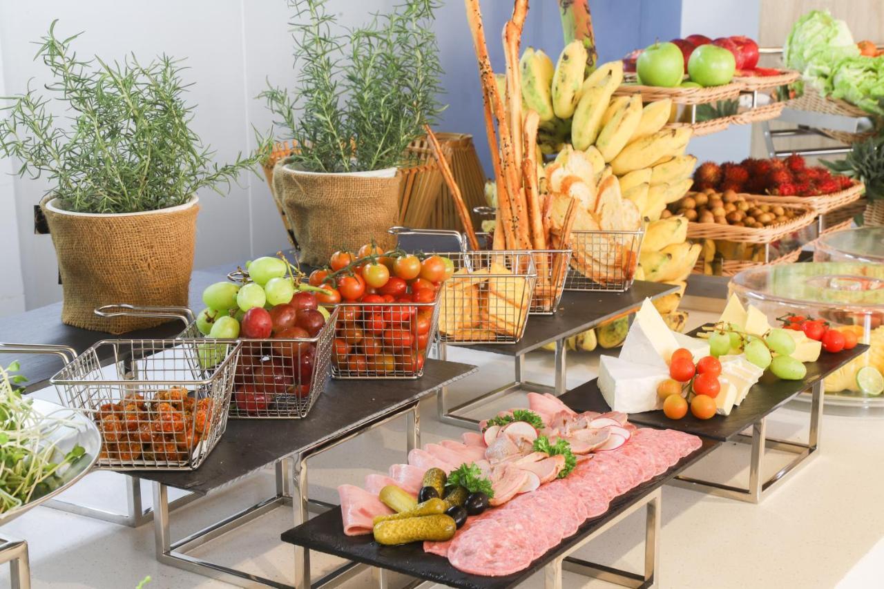 Carinae Danang Hotel Екстер'єр фото